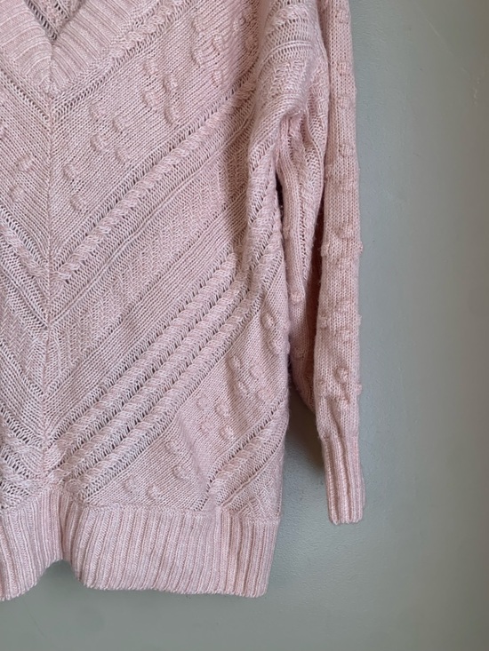 Lucky Brand Women’s Cable Knit V-Neck Sweater Pink Sz L Loose Beachy Spring - Picture 3 of 9